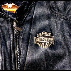 Harley Davidson genuine leather jacket